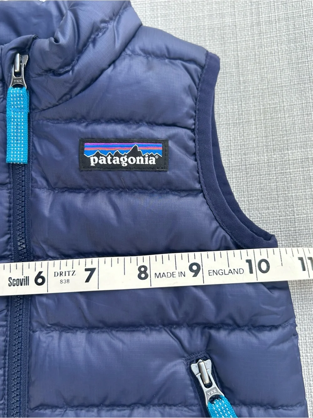 Patagonia Baby Down Sweater Vest in Classic Navy 3-6 months